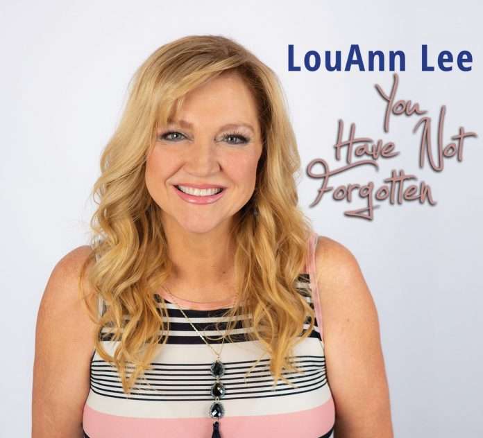 LouAnn Lee sort un nouveau single Love