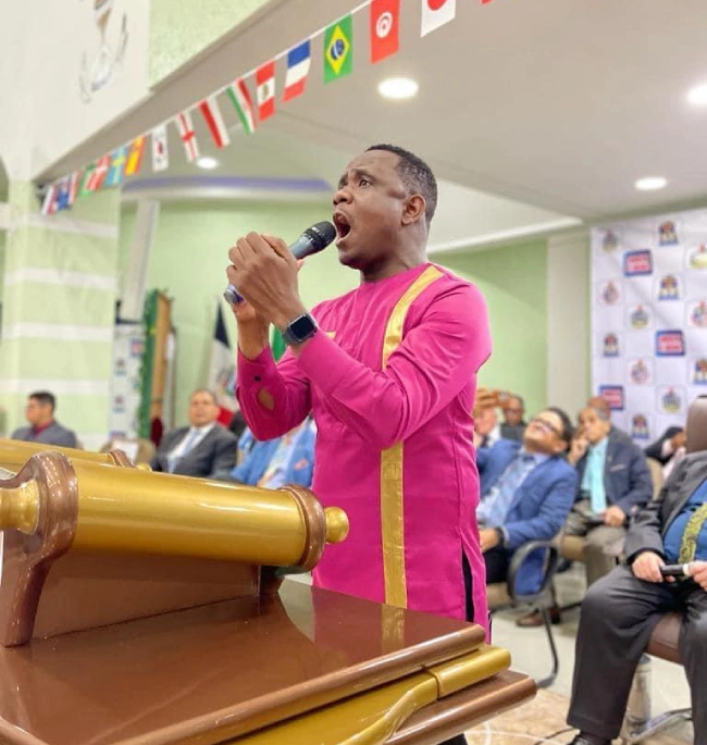 Rigaud Dessources: The gospel worshiper reveals his talent in Brazil