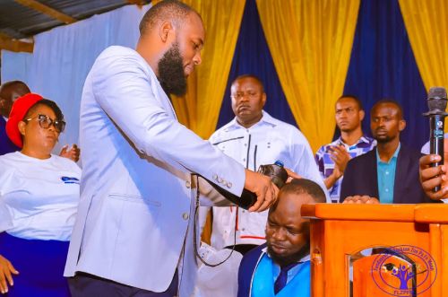 7 juillet 2024 : Ordination de fr Luckson de la Fondation Zòn Pa Fè Moun comme pasteur